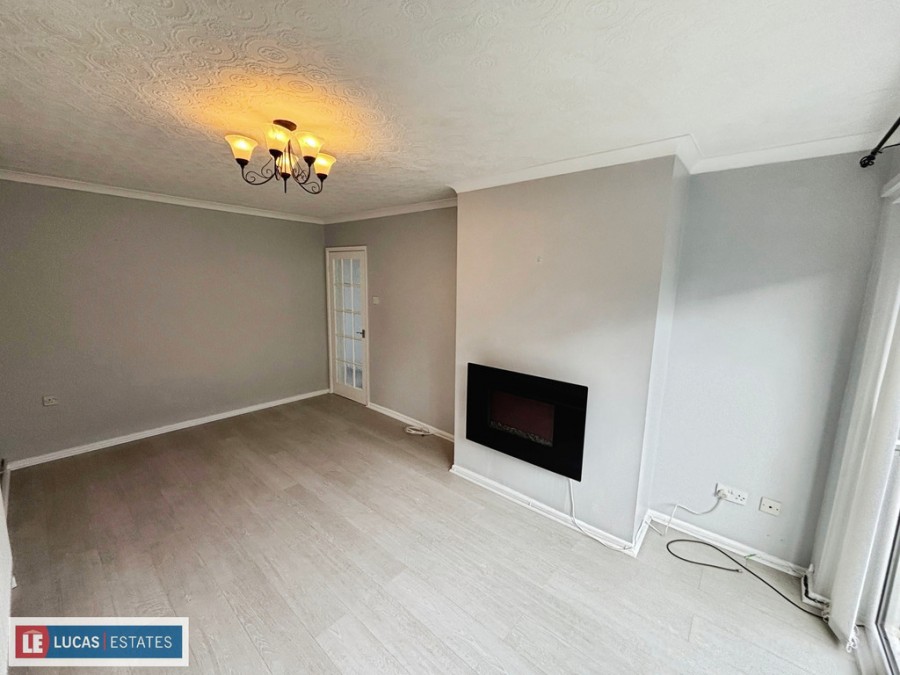 Images for St. Annes Gardens, Maesycwmmer