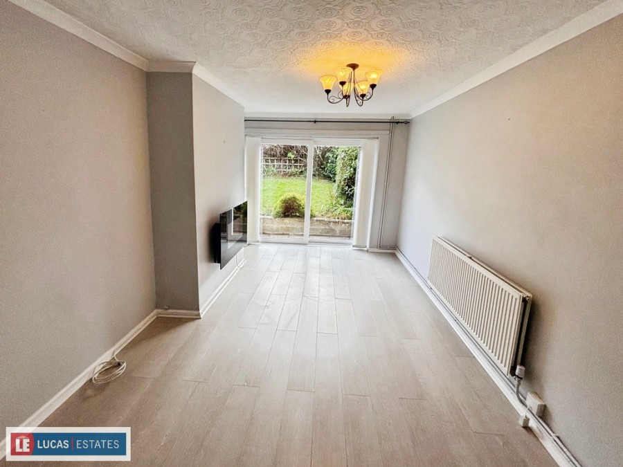 Images for St. Annes Gardens, Maesycwmmer