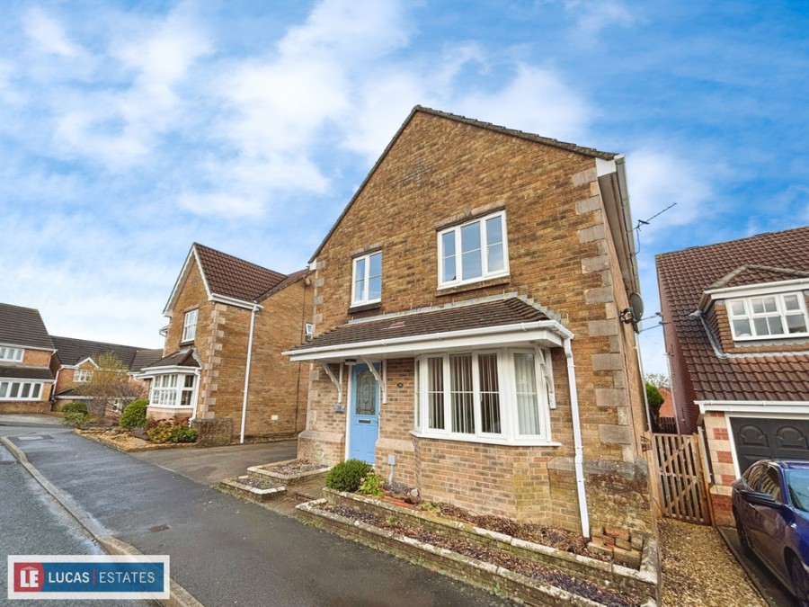 Images for Rhodfa Glascoed, Blackwood