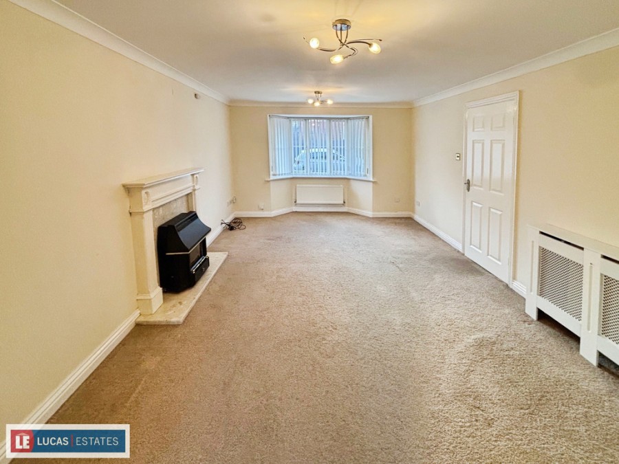 Images for Rhodfa Glascoed, Blackwood