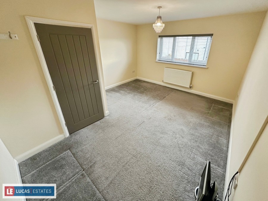 Images for Trem-y-ffynnon The Rise, Pengam