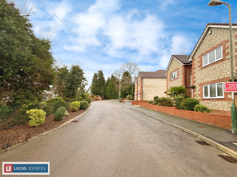 Images for Trem-y-ffynnon The Rise, Pengam