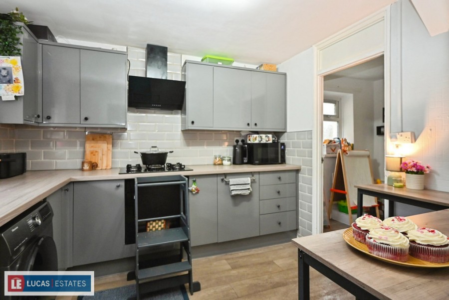 Images for Gelli Lane, Pontllanfraith