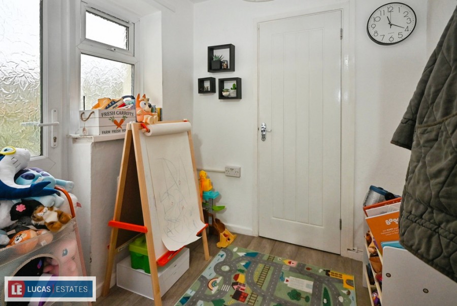 Images for Gelli Lane, Pontllanfraith