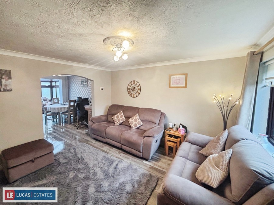 Images for Bryn Awelon, Penpedairheol, Hengoed