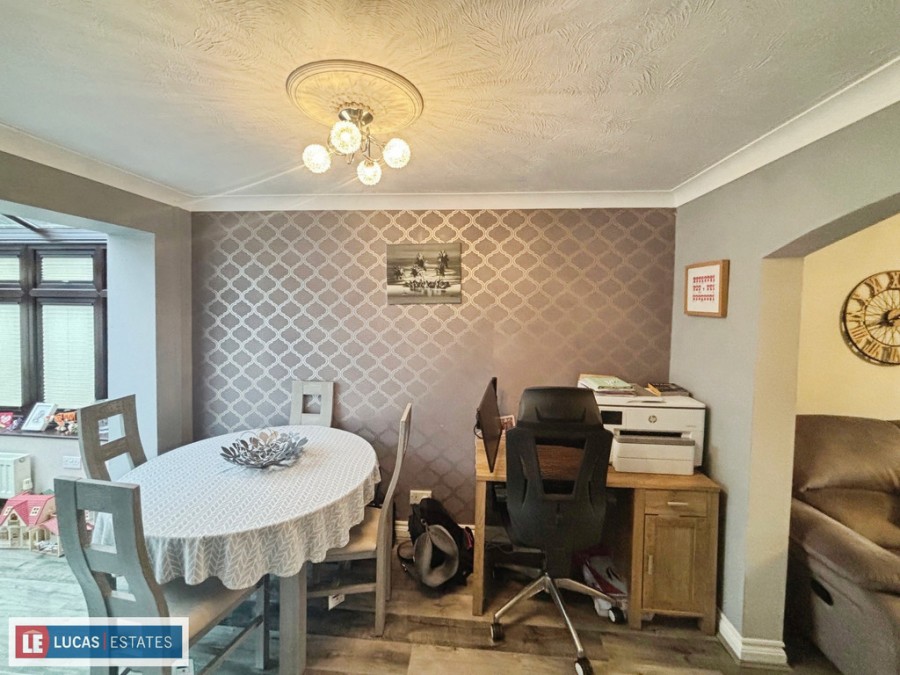 Images for Bryn Awelon, Penpedairheol, Hengoed