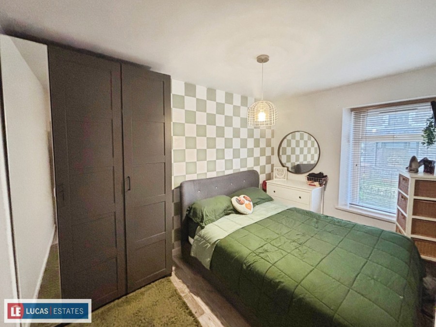 Images for Chave Terrace, Maesycwmmer