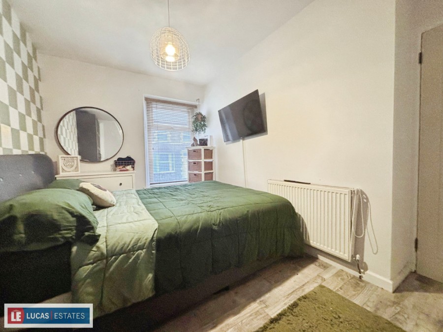 Images for Chave Terrace, Maesycwmmer