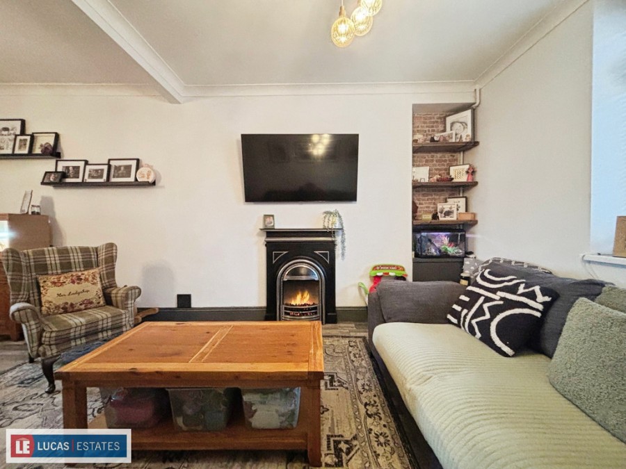 Images for Chave Terrace, Maesycwmmer