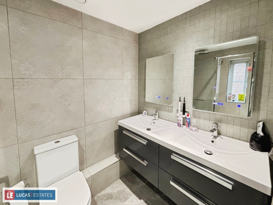 Images for Clos Coed Bach, Blackwood