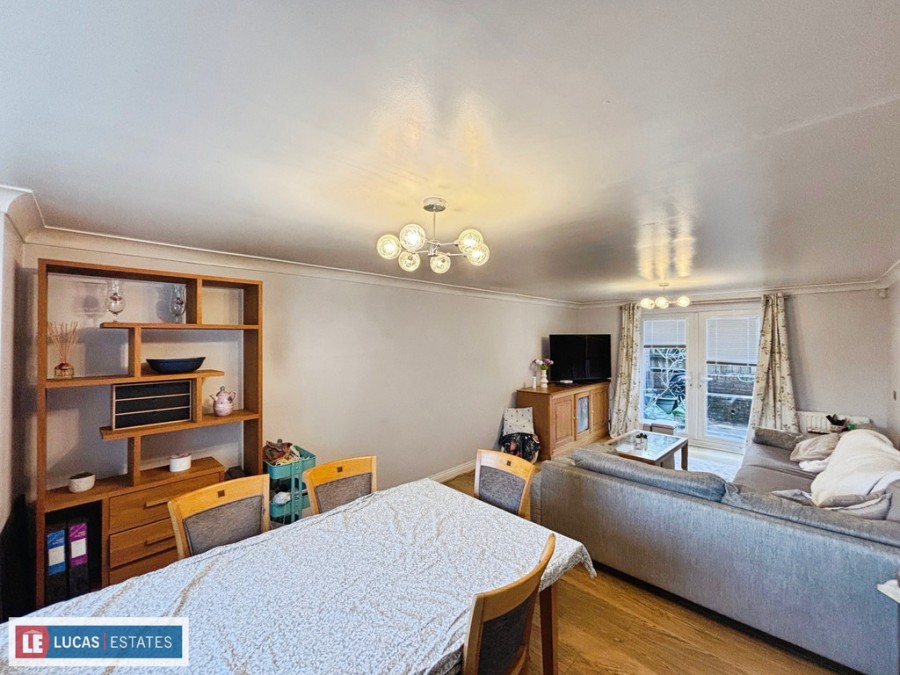 Images for Clos Coed Bach, Blackwood