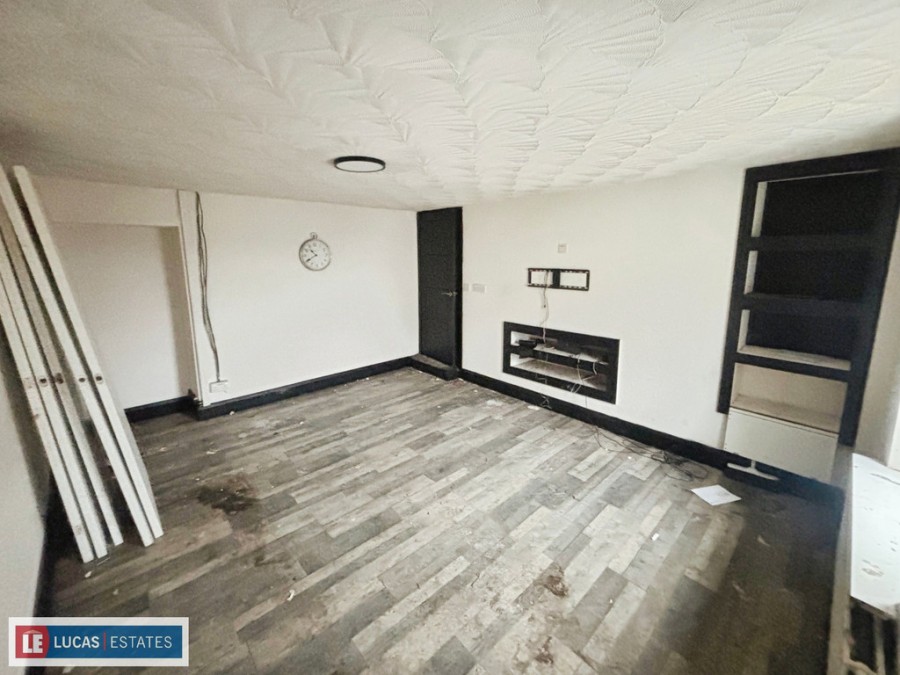 Images for Upper High Street, Bedlinog, Treharris