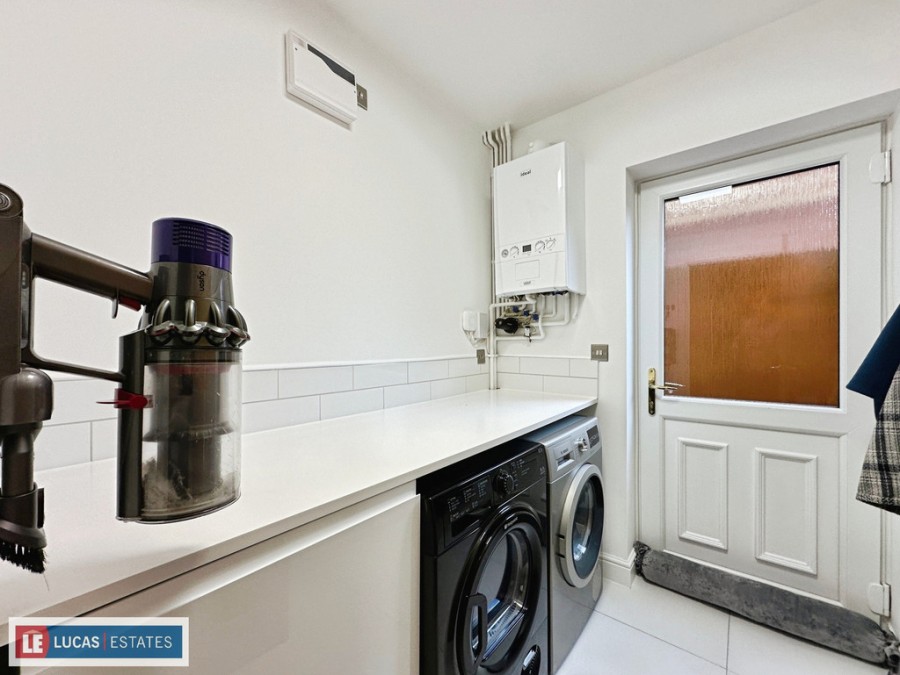 Images for Glan-Yr-Afon Lane, Fleur De Lis