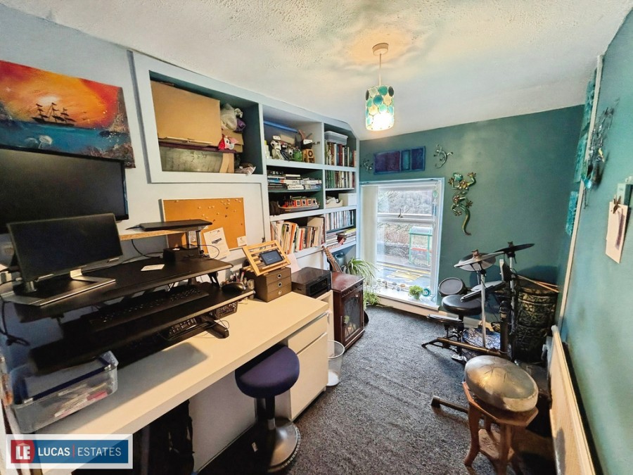 Images for Sunnyview, Argoed, Blackwood