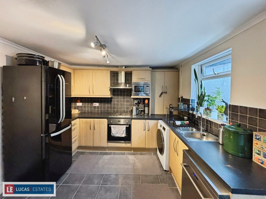 Images for Sunnyview, Argoed, Blackwood