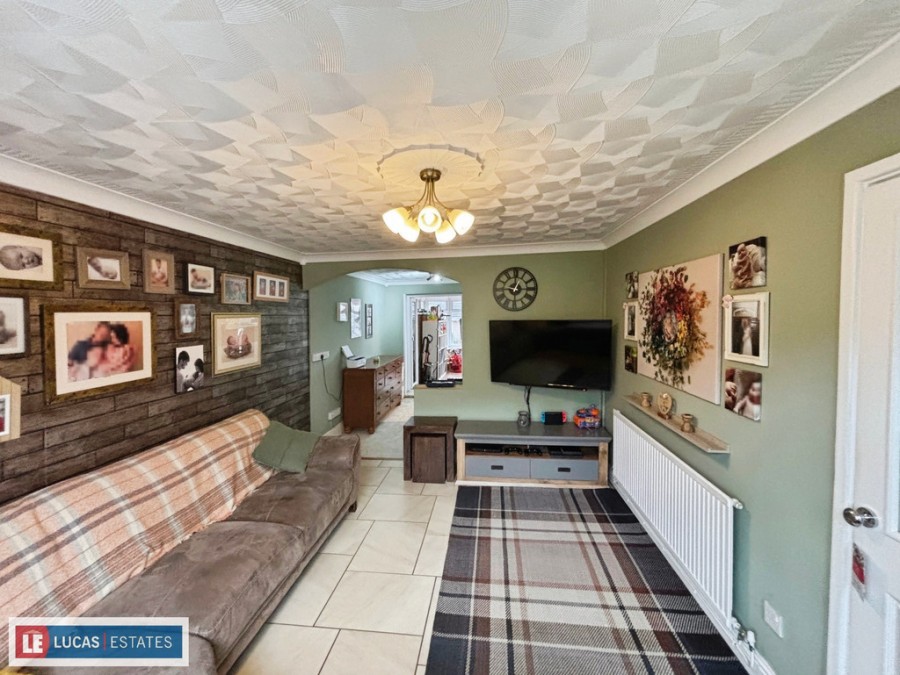 Images for Shannon Close, Pontllanfraith