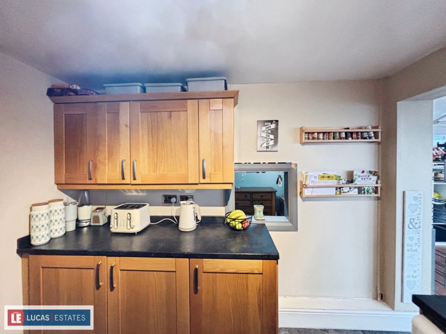 Images for Shannon Close, Pontllanfraith