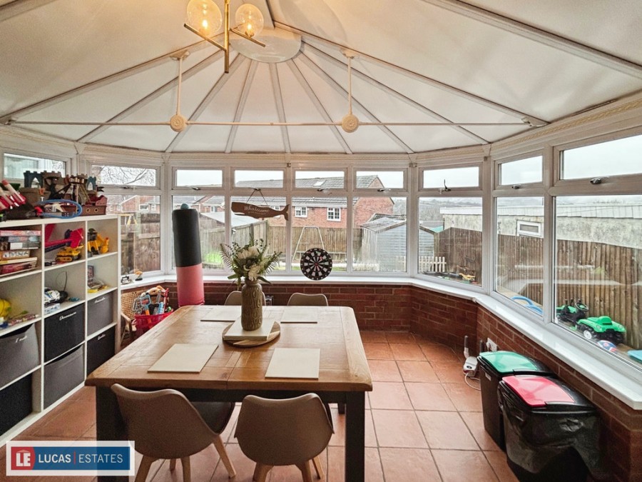 Images for Shannon Close, Pontllanfraith