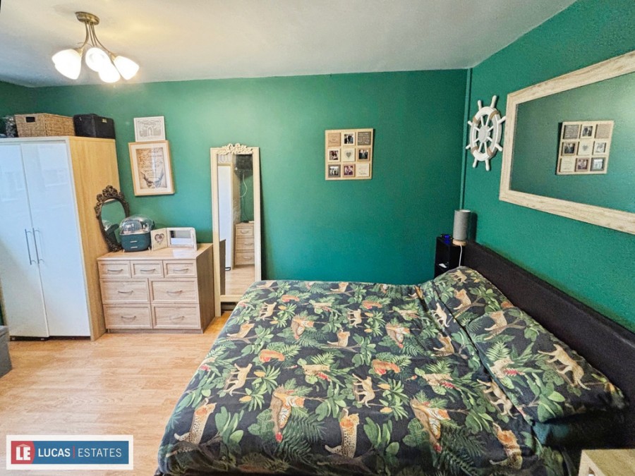 Images for Shannon Close, Pontllanfraith