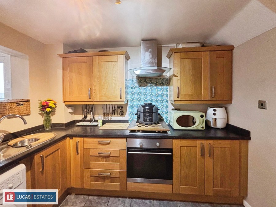 Images for Shannon Close, Pontllanfraith