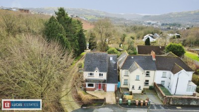 Penallta Villas, Ystrad Mynach