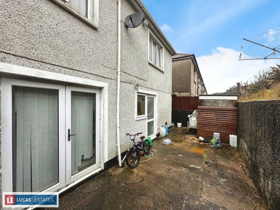 Images for Tan Y Bryn, Senghenydd, Caerphilly