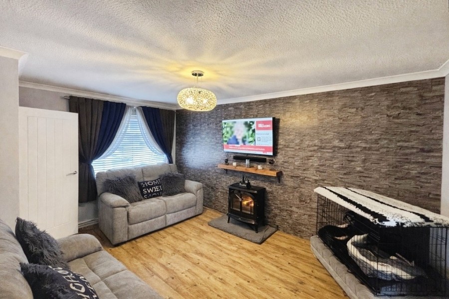 Images for Swn Y Nant, Penpedairheol, Hengoed