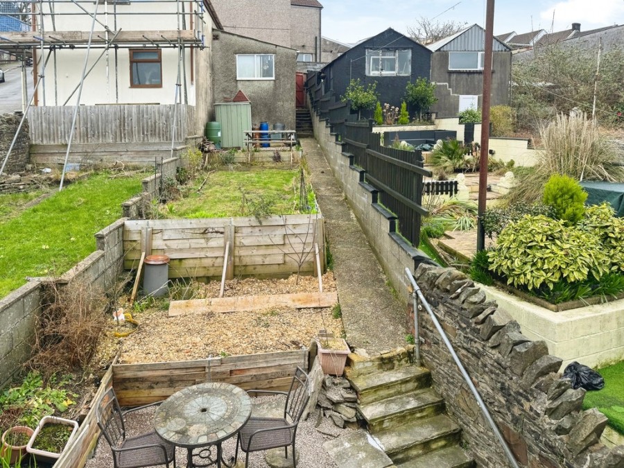 Images for Brynavon Terrace, Hengoed