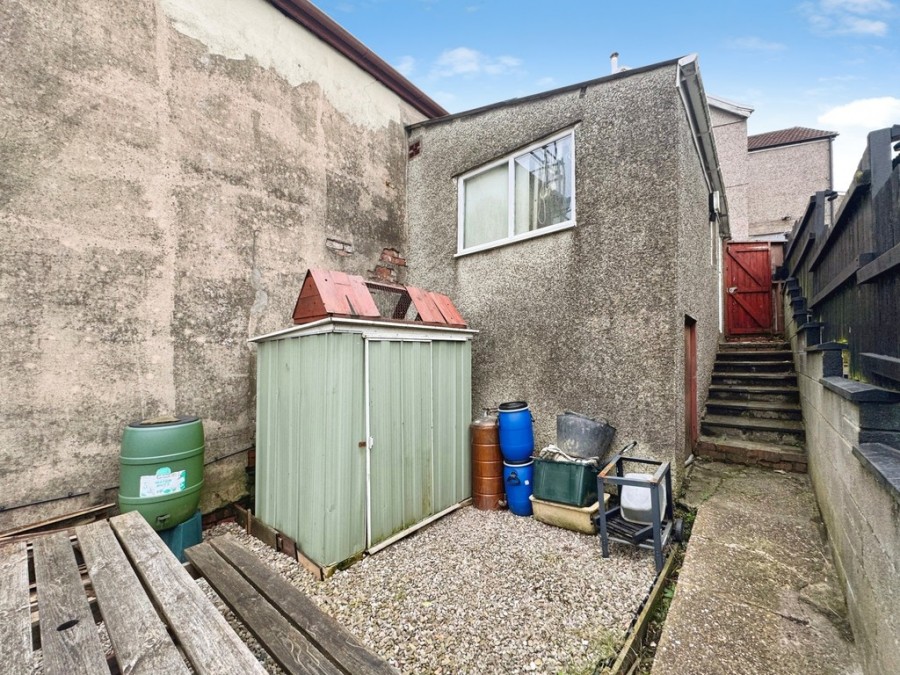 Images for Brynavon Terrace, Hengoed
