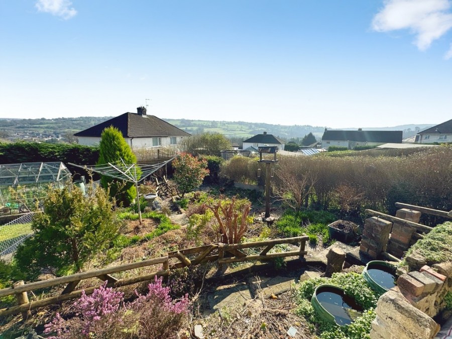 Images for Brynglas Avenue, Pontllanfraith