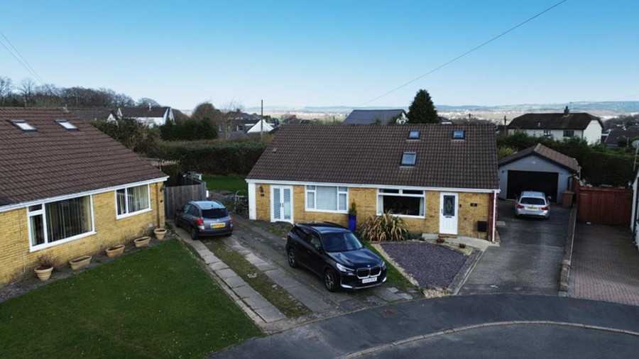 Images for Garreg Wen, Penpedairheol