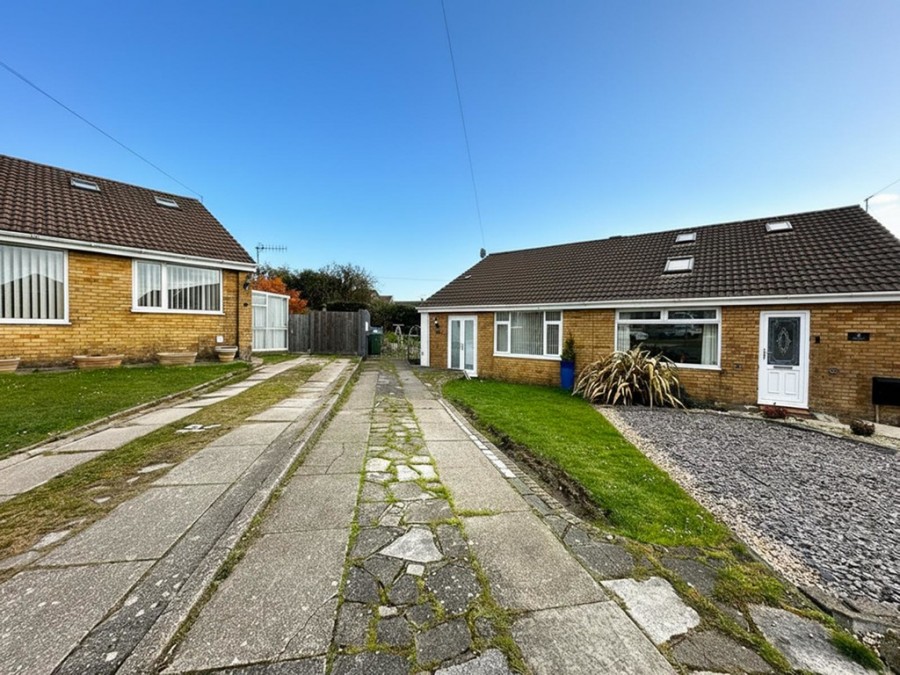 Images for Garreg Wen, Penpedairheol