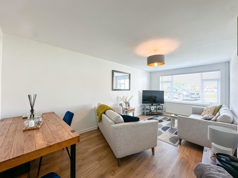 Images for Garreg Wen, Penpedairheol