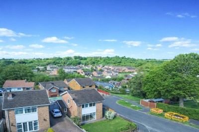 Paxton Close, Penpedairheol